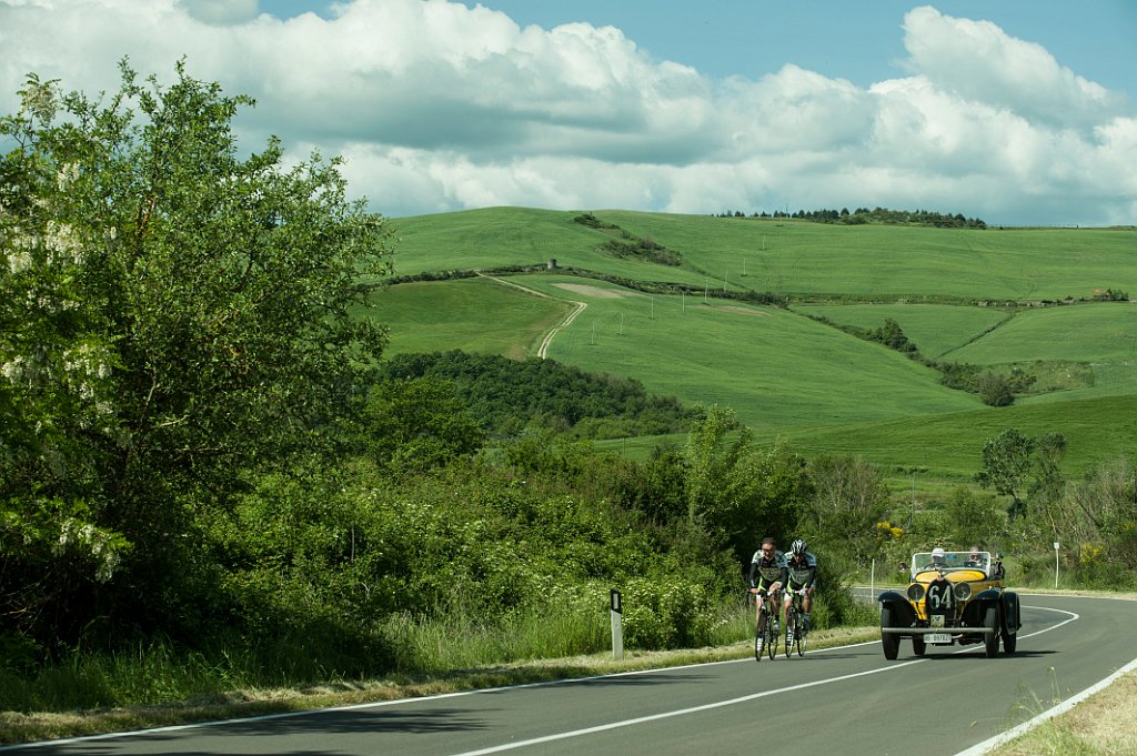 7-Mille miglia-95 anni ma non li dimostra.JPG